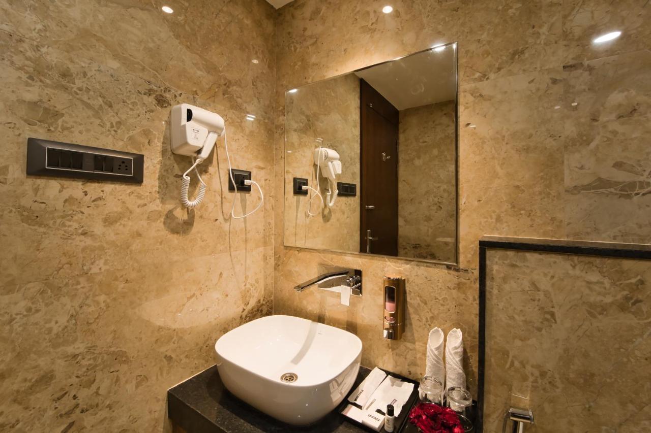 Hotel Sterling Pushkar Extérieur photo