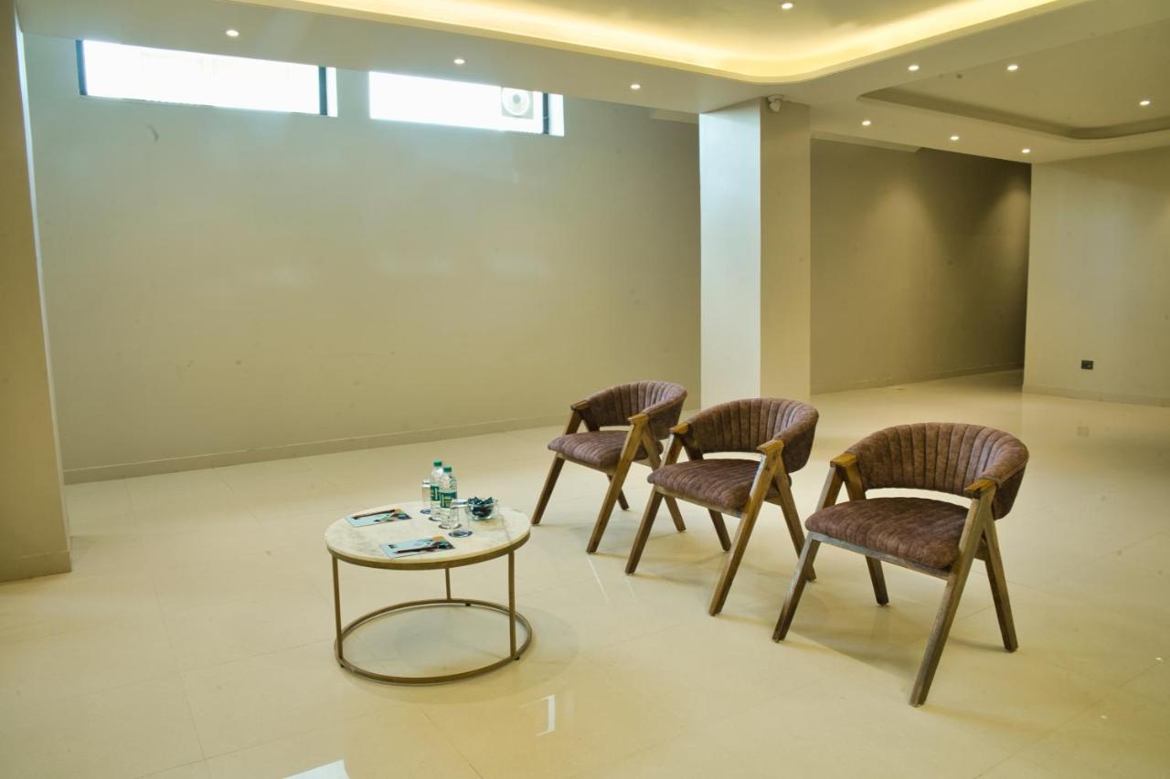 Hotel Sterling Pushkar Extérieur photo