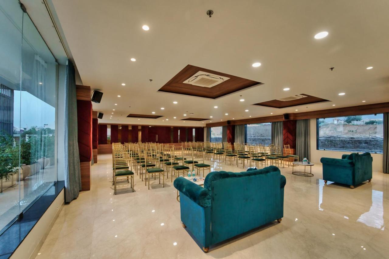 Hotel Sterling Pushkar Extérieur photo